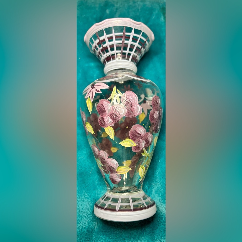 TRACY PORTER Hand Painted Glass Bud Vase Scallop Edge Grapes & Flowers